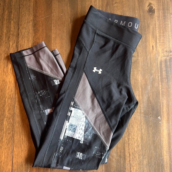 Under Armour Capri - Picture 1 of 4